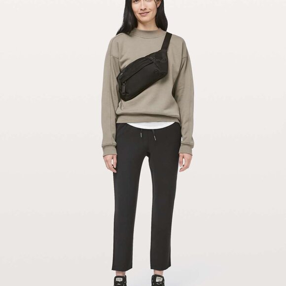 Lululemon On The Fly Pant *Woven 27" Black - Picture 3 of 12